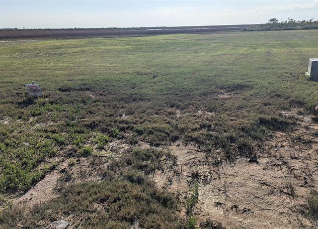 Property at 3603 Mitote Dr, Galveston, TX 77554