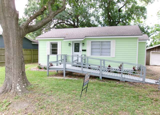 Property at 2307 6th Ave N St N, Texas City, TX 77590, 4 beds, 2 baths
