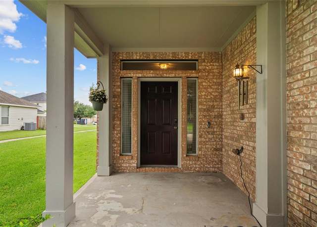 Property at 10842 Shannon Mills Ln, Houston, TX 77075, 3 beds, 2.5 baths