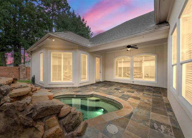 Property at 102 Marble Cottage Ln, Houston, TX 77069, 3 beds, 2 baths