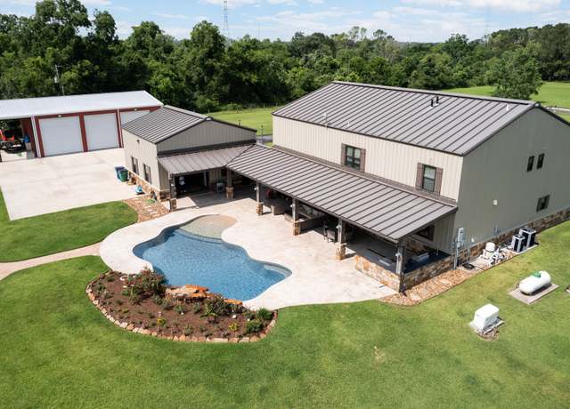 Property at 1725 Rymal Rd, Algoa, TX 77511, 3 beds, 4 baths