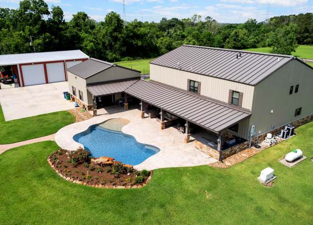 Property at 1725 Rymal Rd, Algoa, TX 77511, 3 beds, 4 baths