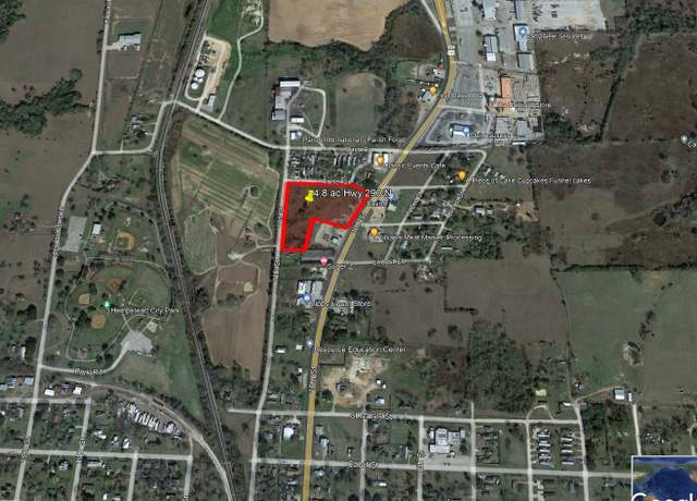 Property at 290 N, Hempstead, TX 77445