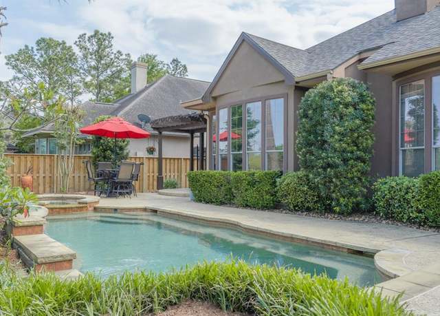 Property at 14 Cotillion Ct, The Woodlands, TX 77382, 3 beds, 3.5 baths