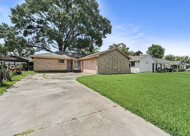 Property at 11619 Rowan Ln, Houston, TX 77072, 3 beds, 2 baths