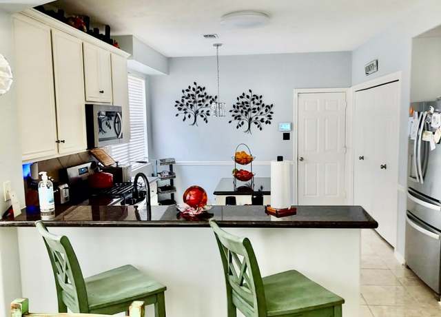 Property at 15975 W Bellefontaine Way, Tomball, TX 77377, 3 beds, 2.5 baths