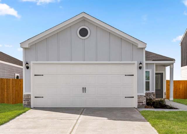 Property at 11608 Texas Spring Dr, Houston, TX 77048, 3 beds, 2 baths
