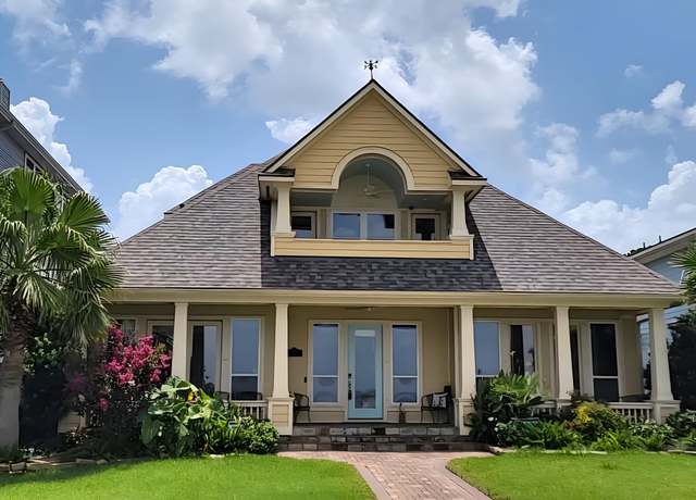Property at 1207 N Shore Dr, Clear Lake Shores, TX 77565, 4 beds, 3 baths