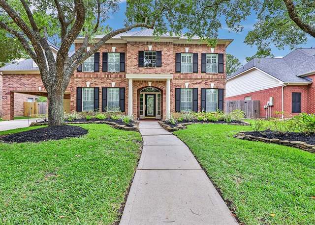 Property at 7603 Prairie Oak Trl, Kingwood, TX 77346, 5 beds, 3.5 baths