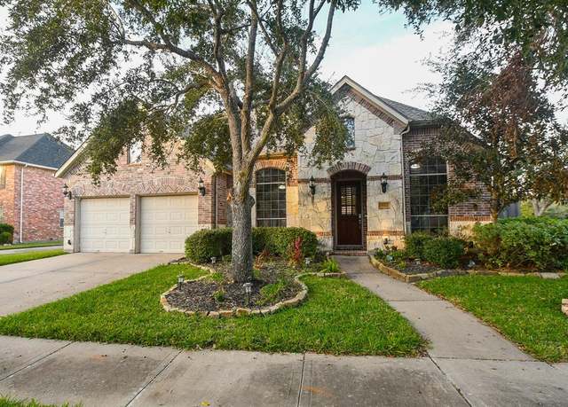 Property at 3902 Sweetglen Ct, Sugar Land, TX 77479, 3 beds, 3.5 baths