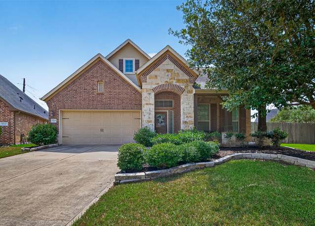 Property at 29331 Crested Butte Dr, Katy, TX 77494, 4 beds, 2 baths