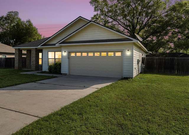 Property at 12523 Gulf Coast Dr, Willis, TX 77378, 3 beds, 2 baths