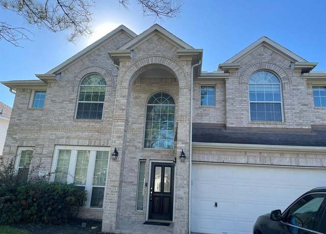 Property at 2710 Sienna Springs Dr, Pearland, TX 77584, 4 beds, 3.5 baths