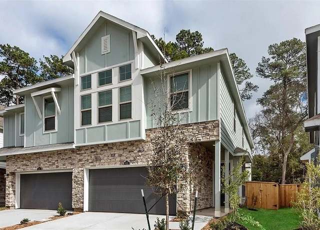 Property at 653 Royal Arch Dr, Conroe, TX 77304, 3 beds, 2.5 baths