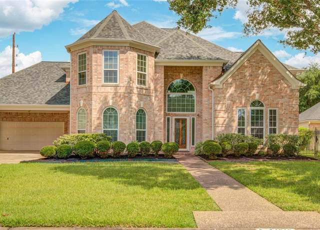 Property at 1919 Hollow Wind Dr, Katy, TX 77450, 4 beds, 3.5 baths