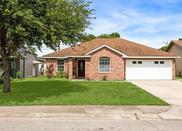 Property at 3402 Askew St, Houston, TX 77087, 3 beds, 2 baths