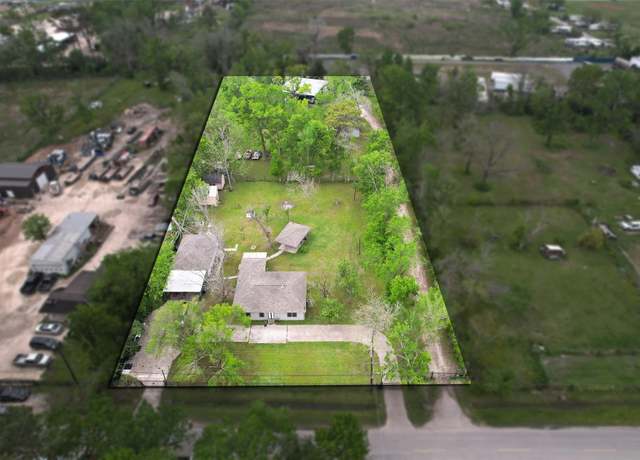 Property at 1725 Strawn Rd, Houston, TX 77039, 2 beds, 2 baths