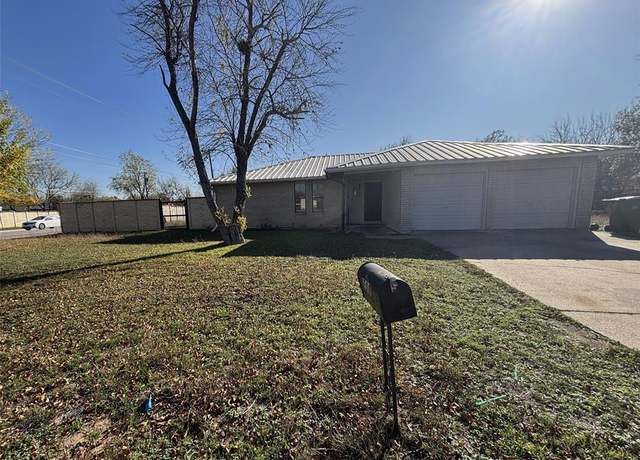 Property at 1500 Wildflower Dr, Round Rock, TX 78664, 3 beds, 2 baths