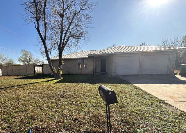 Property at 1500 Wildflower Dr, Round Rock, TX 78664, 3 beds, 2 baths