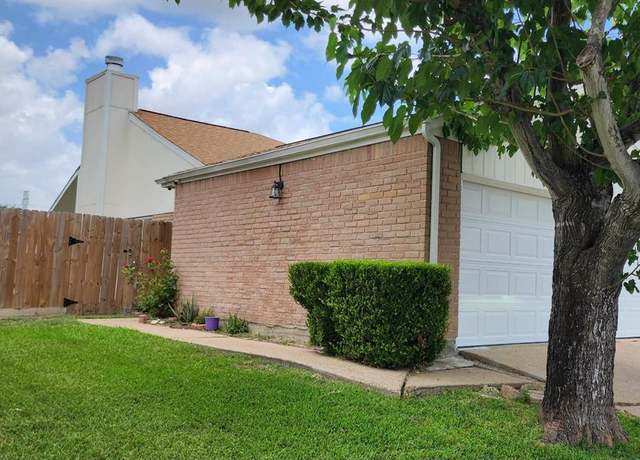 Property at 7406 Camporee Ln, Houston, TX 77083, 3 beds, 2 baths