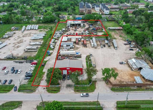 Property at 270 E Anderson Rd, Houston, TX 77047