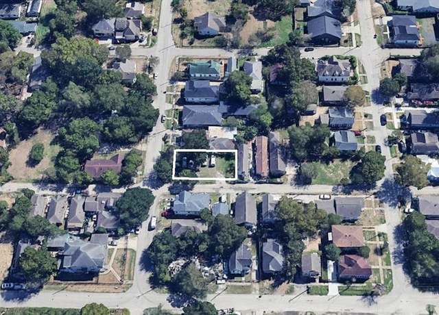 Property at 2202 Noble St, Houston, TX 77026