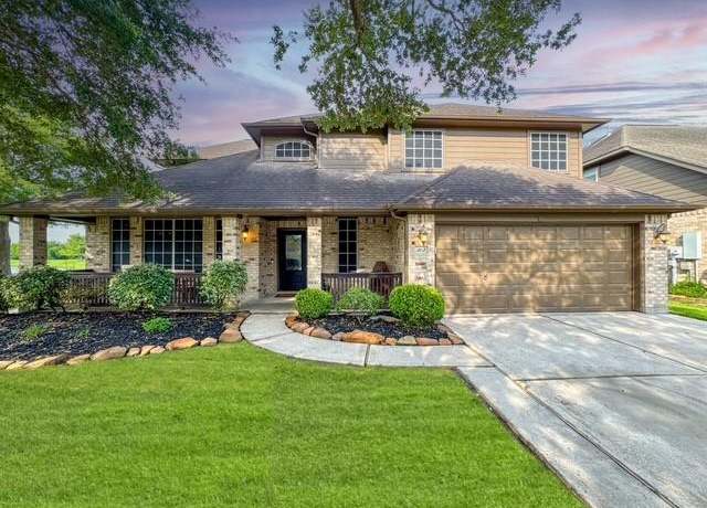 Property at 302 Magnolia Estates Dr, League City, TX 77573, 4 beds, 2.5 baths
