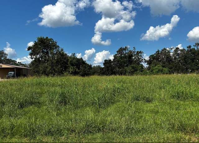Property at 167 Horse Shoe Trl, Angleton, TX 77515