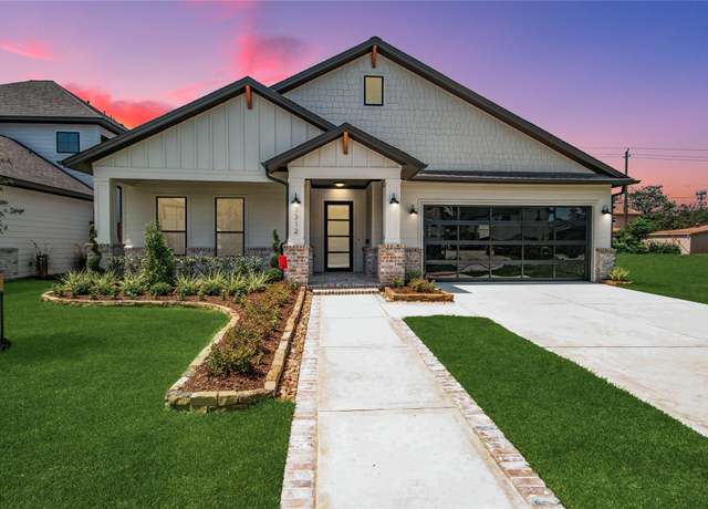 Property at 3312 Arbor St, Houston, TX 77004, 3 beds, 2.5 baths
