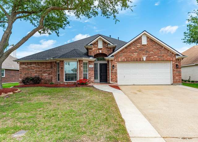 Property at 1814 S Everglades Dr, Deer Park, TX 77536, 4 beds, 2 baths