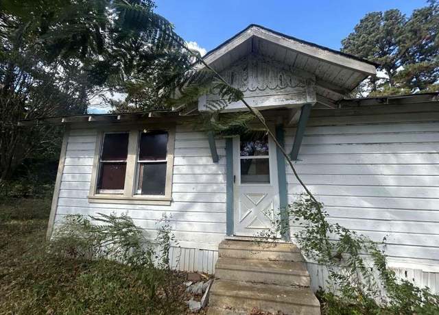Property at 10720 State Highway 184, Bronson, TX 75930, 2 beds, 1 bath