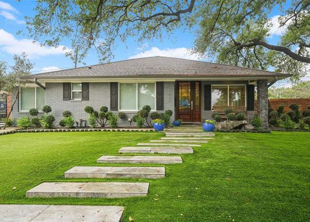 Property at 1622 Haverhill Dr, Houston, TX 77008, 3 beds, 3 baths