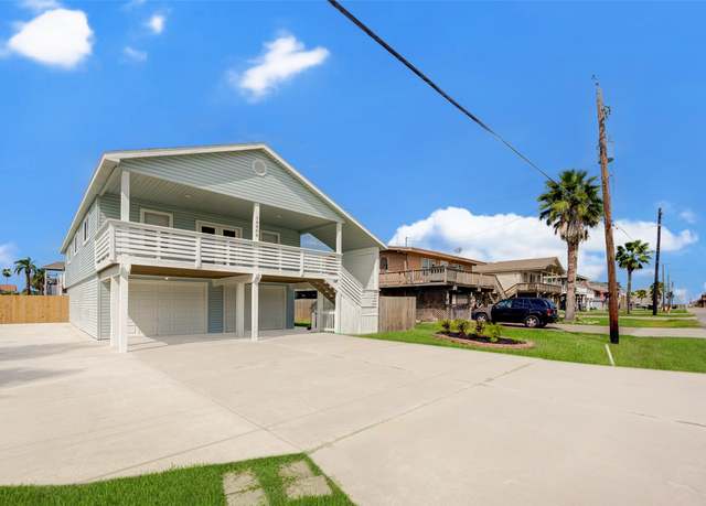 Property at 16606 Jamaica Inn Rd, Jamaica Beach, TX 77554, 3 beds, 2 baths