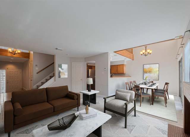 Property at 2011 Converse St, Houston, TX 77006, 2 beds, 2.5 baths
