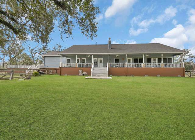Property at 16423 County Road 528, Rosharon, TX 77583, 4 beds, 3.5 baths