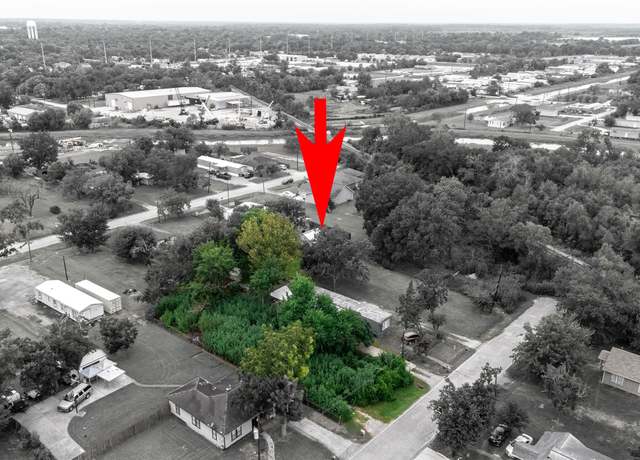 Property at 7731 N Perry St, Baytown, TX 77521