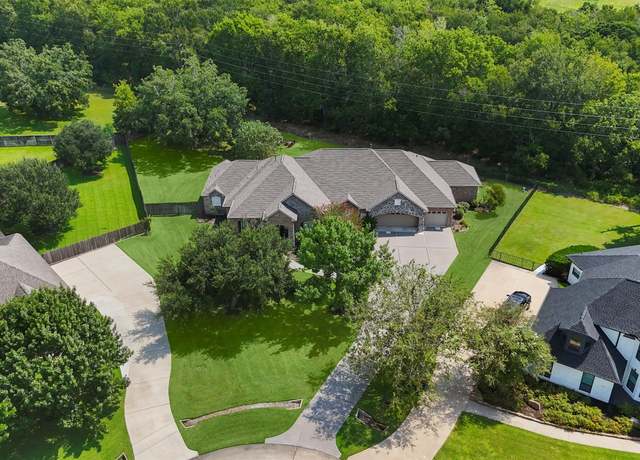 Property at 4102 Worthing Dr, Fulshear, TX 77441, 4 beds, 3 baths