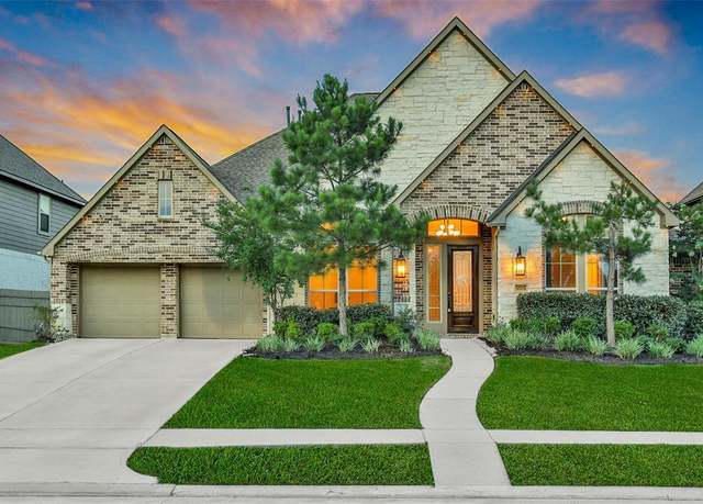 Property at 17373 Amaryllis Ln, Conroe, TX 77302, 4 beds, 3.5 baths