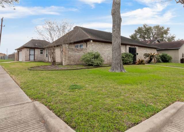 Property at 10930 Bob White Dr, Houston, TX 77096, 4 beds, 2.5 baths