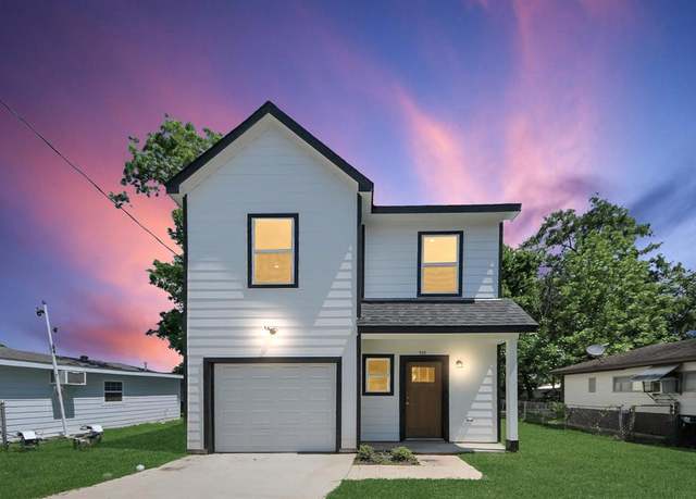 Property at 802 E Adoue St, Baytown, TX 77520, 3 beds, 2.5 baths