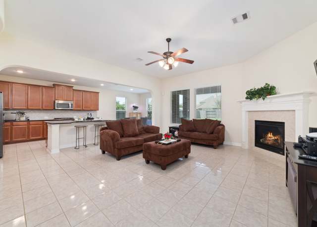 Property at 11114 Raiselands Dr, Richmond, TX 77407, 4 beds, 3.5 baths