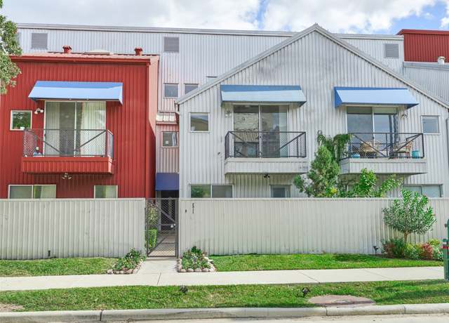 Property at 2811 Crawford St, Houston, TX 77004, 2 beds, 2 baths