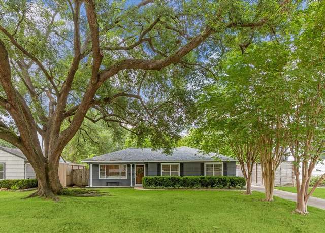 Property at 1007 Waltway Dr, Houston, TX 77008, 4 beds, 2 baths
