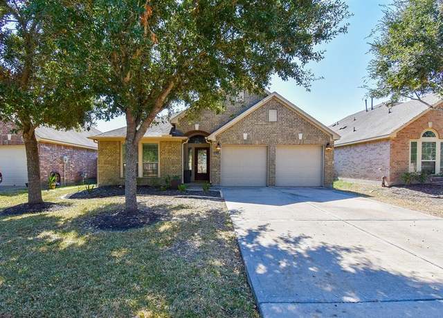 Property at 5610 Stoneridge Ct, Rosenberg, TX 77471, 4 beds, 2 baths