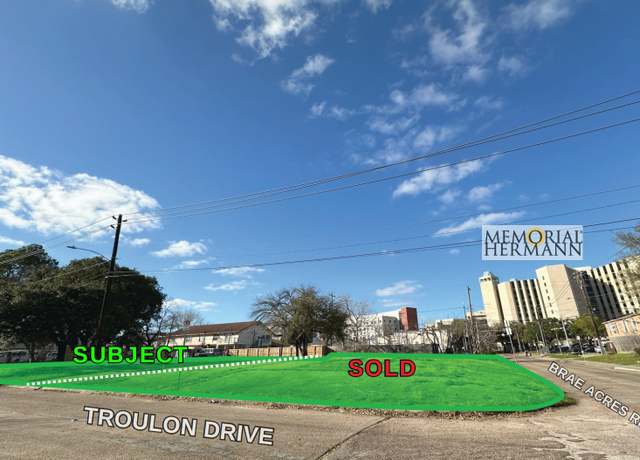 Property at 7706 Troulon Dr, Houston, TX 77074