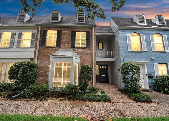 Property at 405 N Post Oak Ln #405, Houston, TX 77024, 3 beds, 2.5 baths