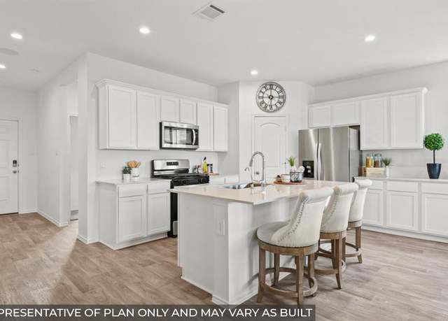 Property at 127 Wildflower Ln, Dayton, TX 77535, 5 beds, 3 baths