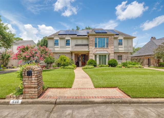 Property at 510 Commodore Way, Houston, TX 77079, 4 beds, 3.5 baths