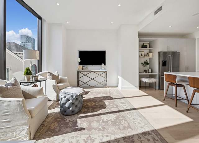 Property at 2323 W Main St #305, Houston, TX 77098, 2 beds, 2.5 baths
