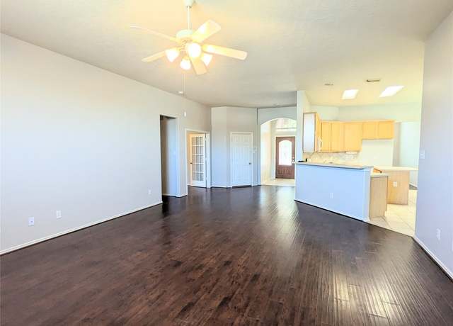Property at 2410 Ligustrum Flower Dr, Spring, TX 77388, 3 beds, 2 baths